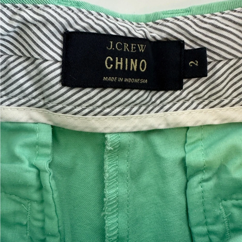 J. Crew Chino Women’s Shorts Bright Green‎ Mint Size 2